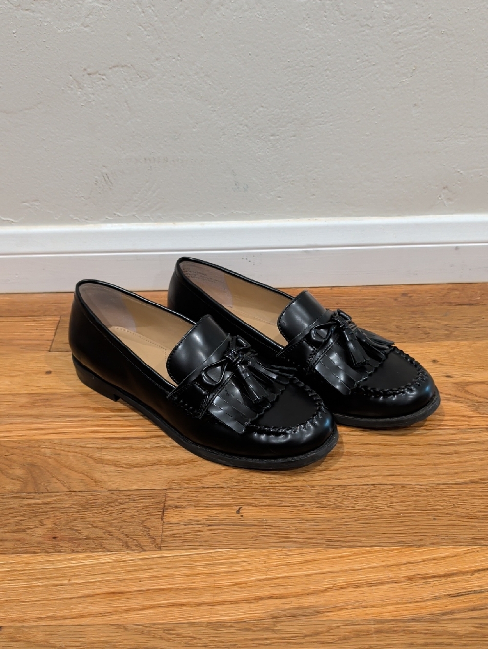 Talbot's Laura Tassel Loafers - Leather - Women's US 6.5
